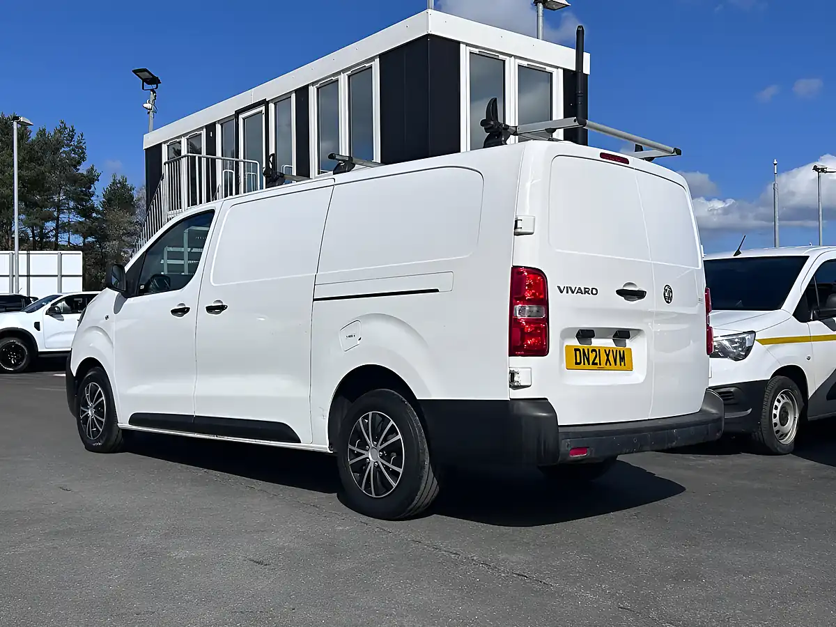 Used 2021 Vauxhall Vivaro Dynamic White - Interior and Exterior details 6