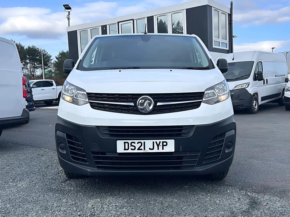 Used 2021 Vauxhall Vivaro Dynamic White - Interior and Exterior details 10