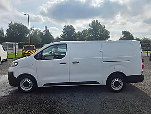 Used 2021 Vauxhall Vivaro Edition L2 H1 White - Interior and Exterior details 10