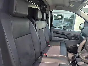 Used 2021 Vauxhall Vivaro Edition L2 H1 White - Interior and Exterior details 15