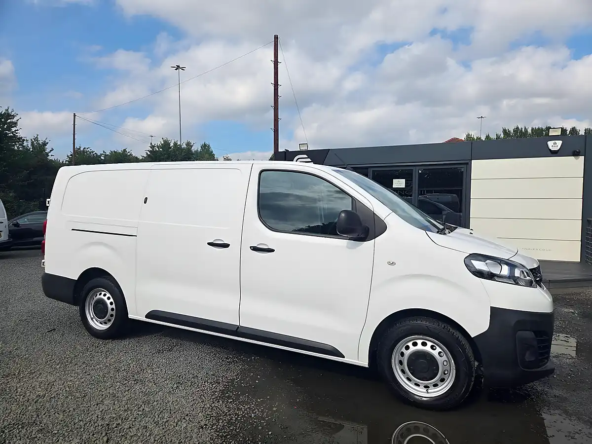 Used 2021 Vauxhall Vivaro Edition L2 H1 White - Interior and Exterior details 2