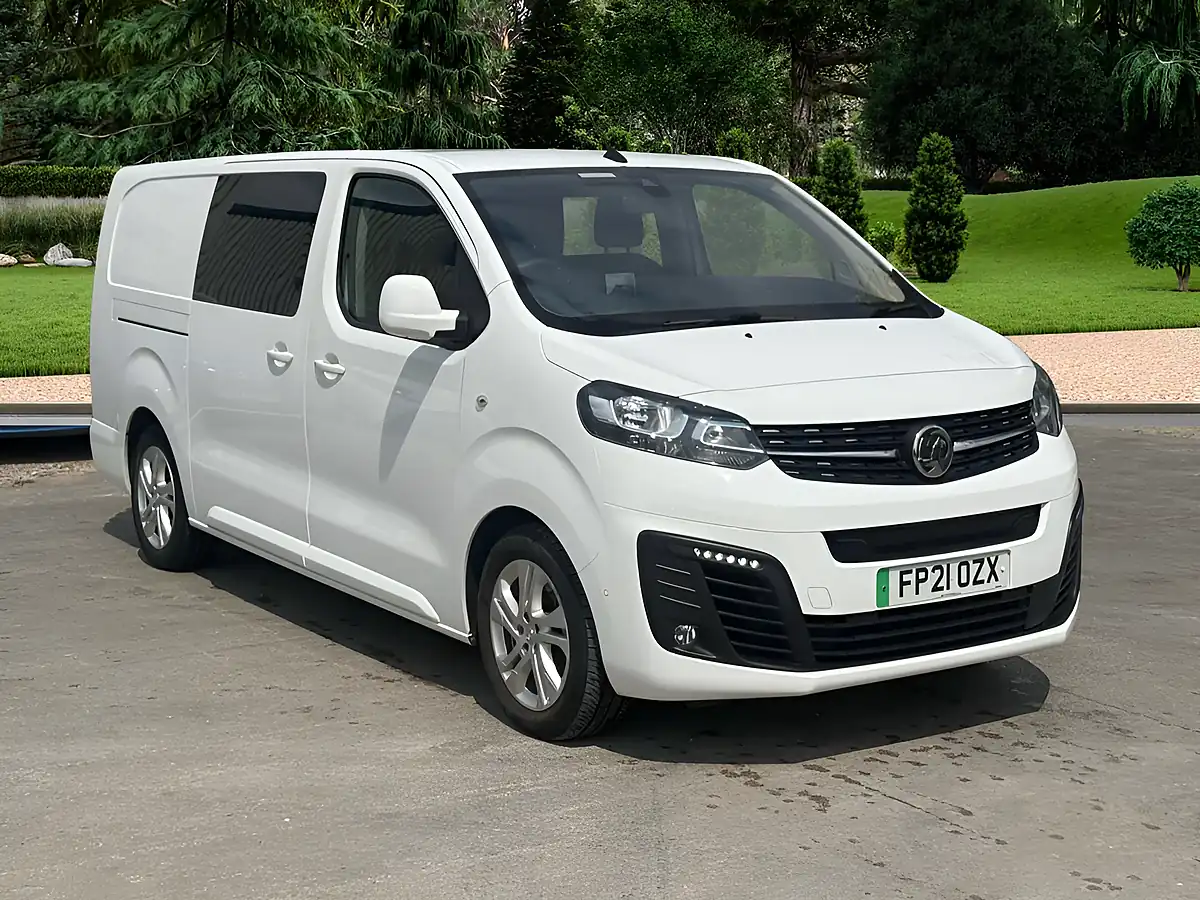 Used 2021 Vauxhall Vivaro Electric Elite White - Interior and Exterior details 11