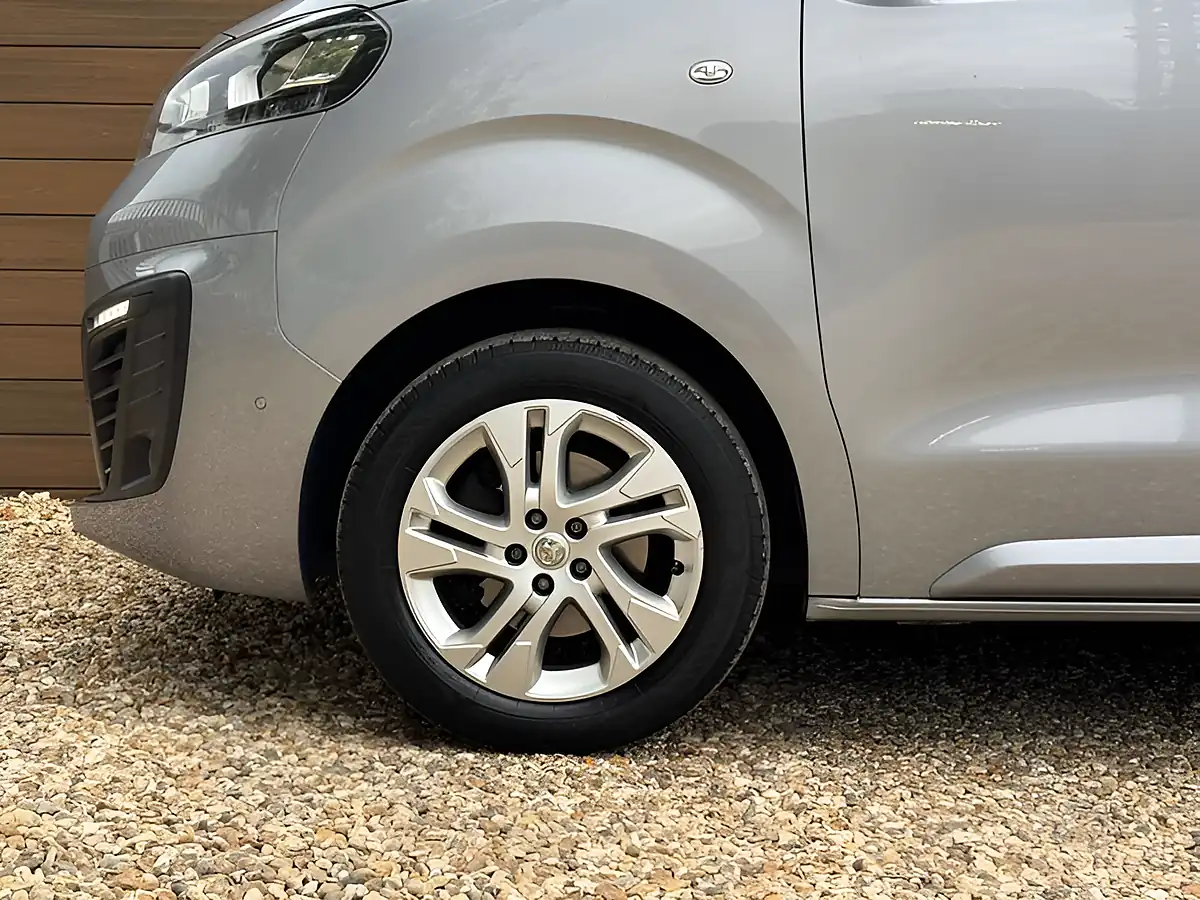 Used 2021 Vauxhall Vivaro Elite S/S Grey - Interior and Exterior details 10