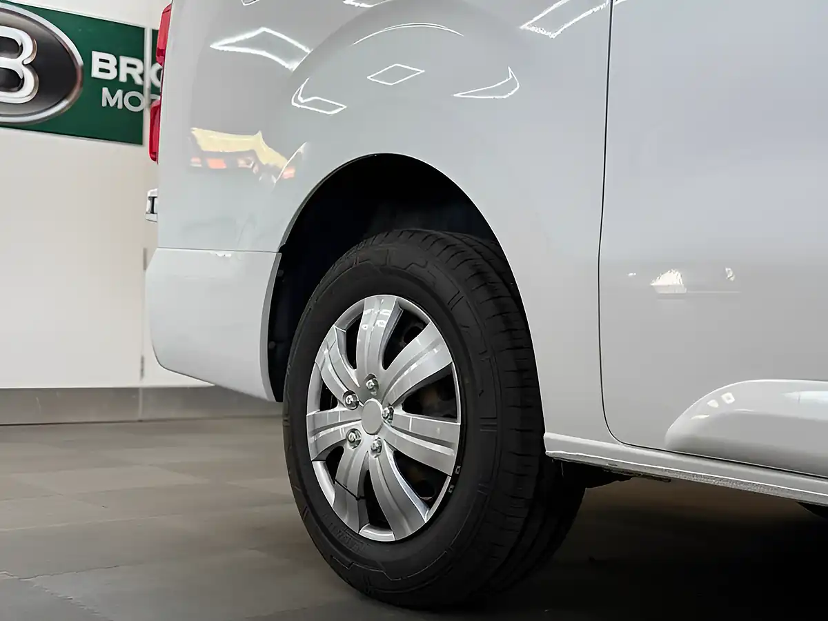 Used 2021 Vauxhall Vivaro L2H1 2900 Sportive White - Interior and Exterior details 9