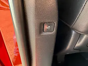 Used 2021 Vauxhall Vivaro Life Elite L Red - Interior and Exterior details 12