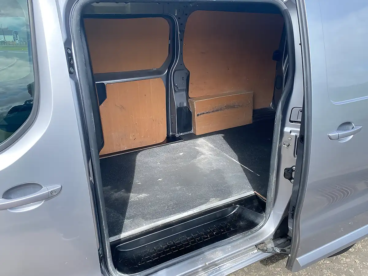 Used 2021 Vauxhall Vivaro Sportive Grey - Interior and Exterior details 14