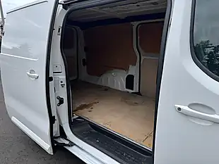 Used 2021 Vauxhall Vivaro Sportive White - Interior and Exterior details 11