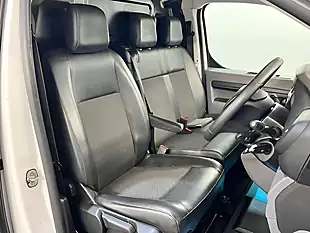 Used 2021 Vauxhall Vivaro Sportive White - Interior and Exterior details 14
