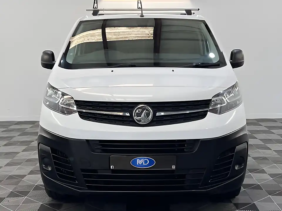 Used 2021 Vauxhall Vivaro Sportive White - Interior and Exterior details 9