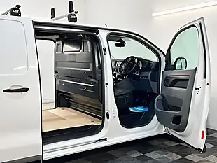 Used 2021 Vauxhall Vivaro Sportive White - Interior and Exterior details 10
