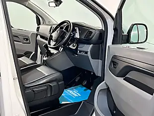 Used 2021 Vauxhall Vivaro Sportive White - Interior and Exterior details 11