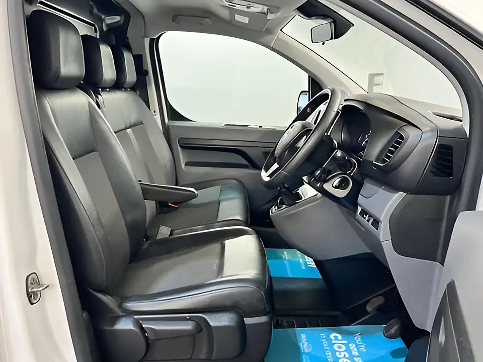 Used 2021 Vauxhall Vivaro Sportive White - Interior and Exterior details 13