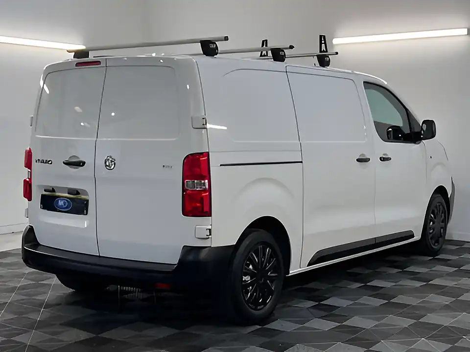 Used 2021 Vauxhall Vivaro Sportive White - Interior and Exterior details 3