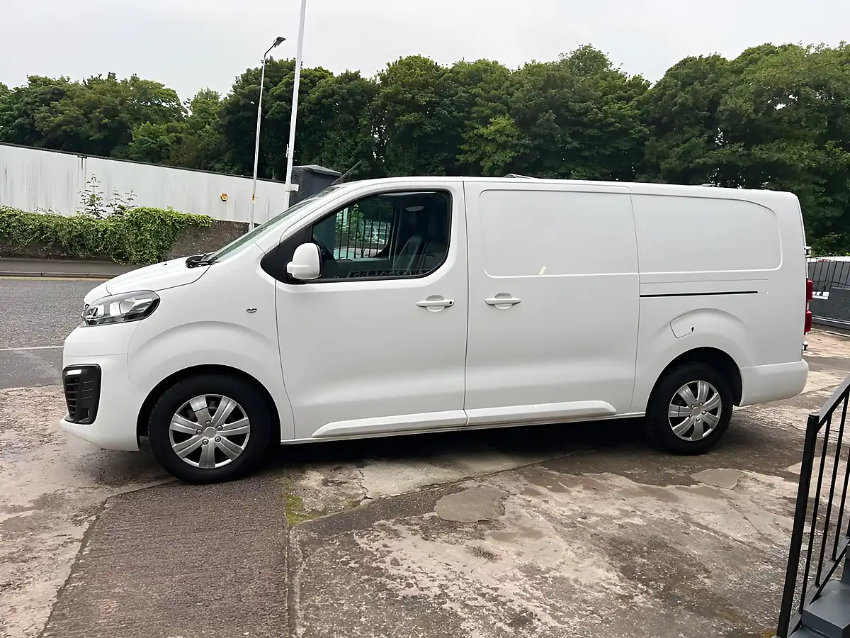 Used 2021 Vauxhall Vivaro Sportive White - Interior and Exterior details 7