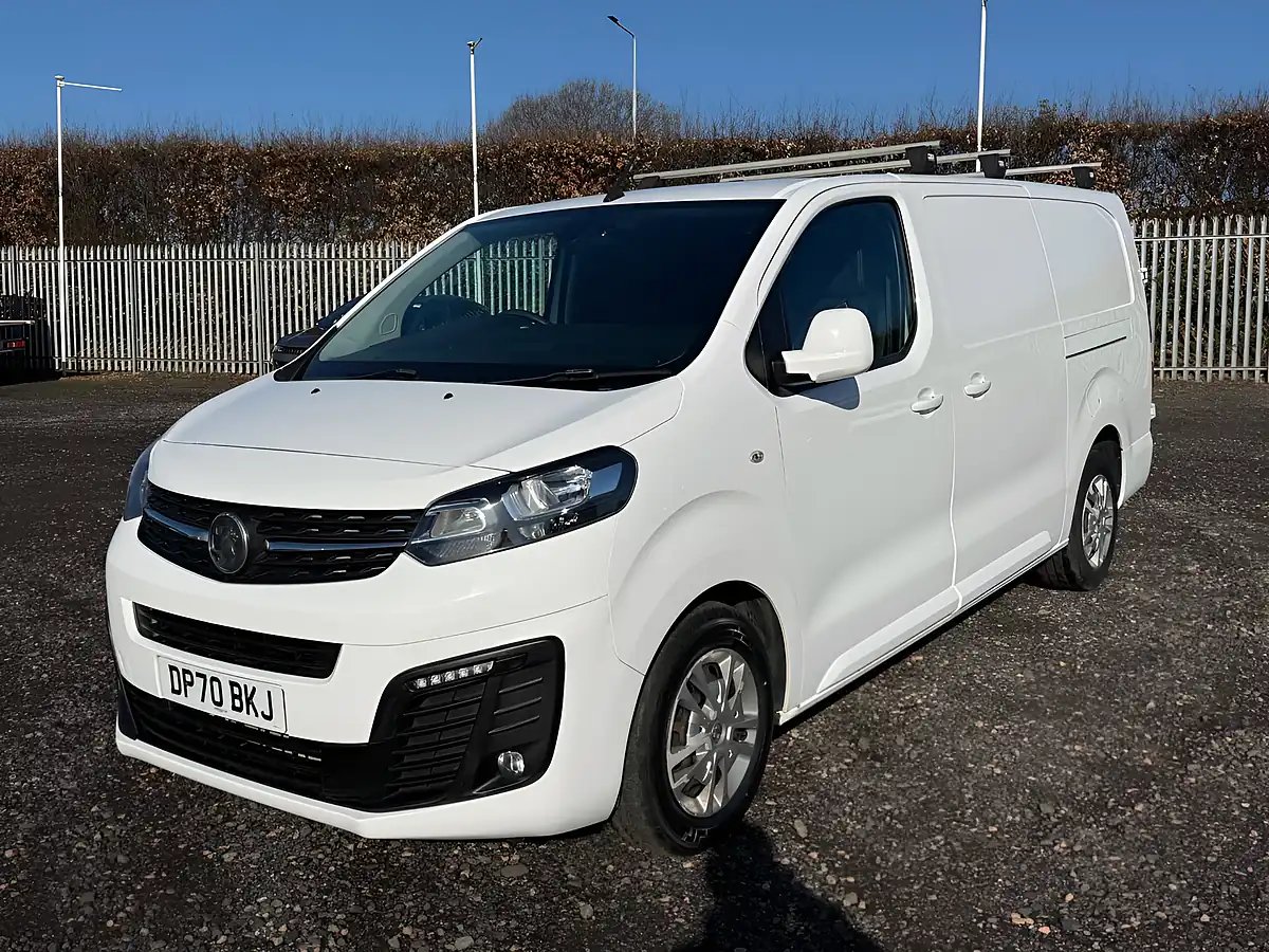 Used 2021 Vauxhall Vivaro Sportive White - Interior and Exterior details 3