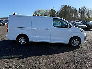 Used 2021 Vauxhall Vivaro Sportive White - Interior and Exterior details 7