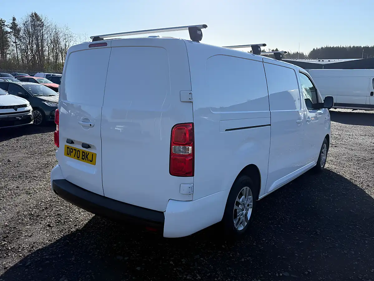Used 2021 Vauxhall Vivaro Sportive White - Interior and Exterior details 8