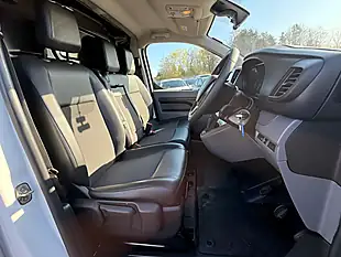 Used 2021 Vauxhall Vivaro Sportive White - Interior and Exterior details 9