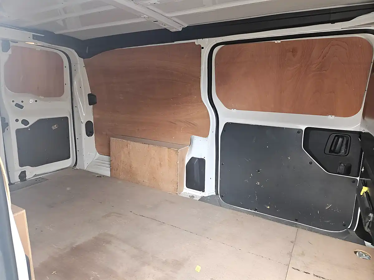 Used 2021 Vauxhall Vivaro Sportive White - Interior and Exterior details 10