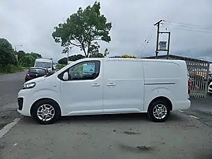 Used 2021 Vauxhall Vivaro Sportive White - Interior and Exterior details 5