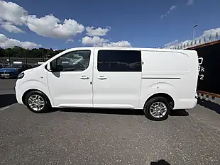 Used 2021 Vauxhall Vivaro Sportive White - Interior and Exterior details 4