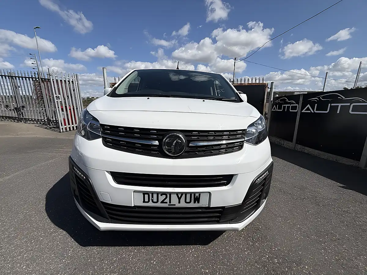 Used 2021 Vauxhall Vivaro Sportive White - Interior and Exterior details 8