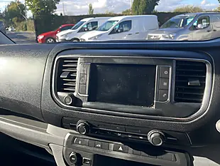 Used 2021 Vauxhall Vivaro Sportive White - Interior and Exterior details 15