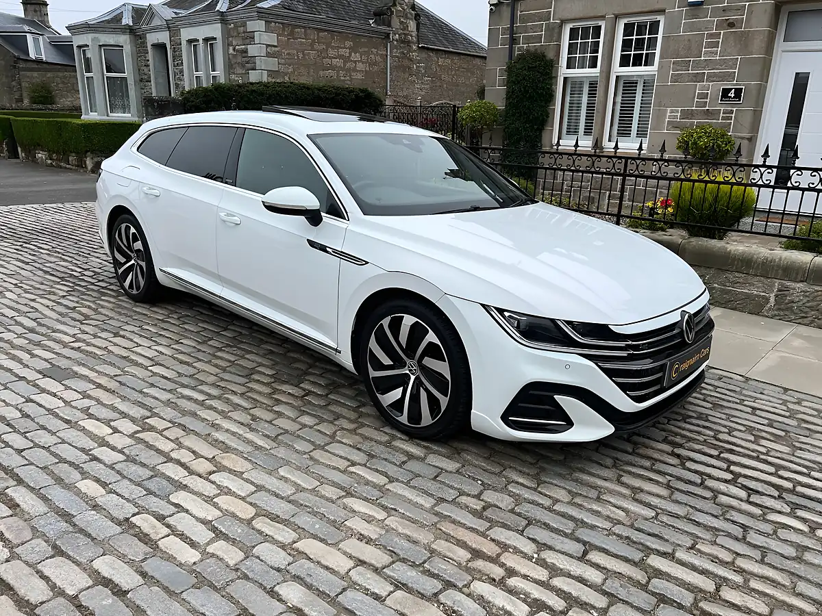 Used 2021 Volkswagen Arteon R-Line Shooting Brake White - Interior and Exterior details 11