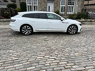 Used 2021 Volkswagen Arteon R-Line Shooting Brake White - Interior and Exterior details 4