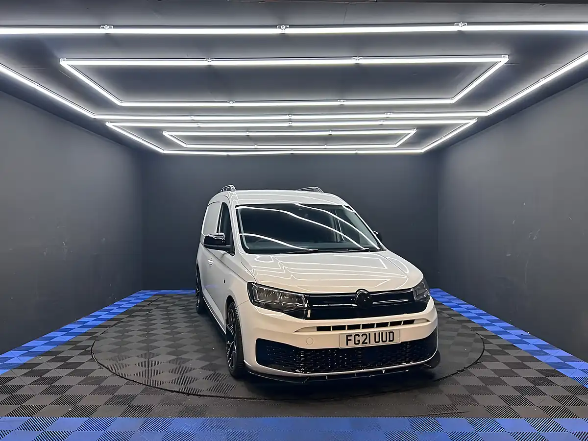 Used 2021 Volkswagen Caddy C20 Commerce White - Interior and Exterior details 2