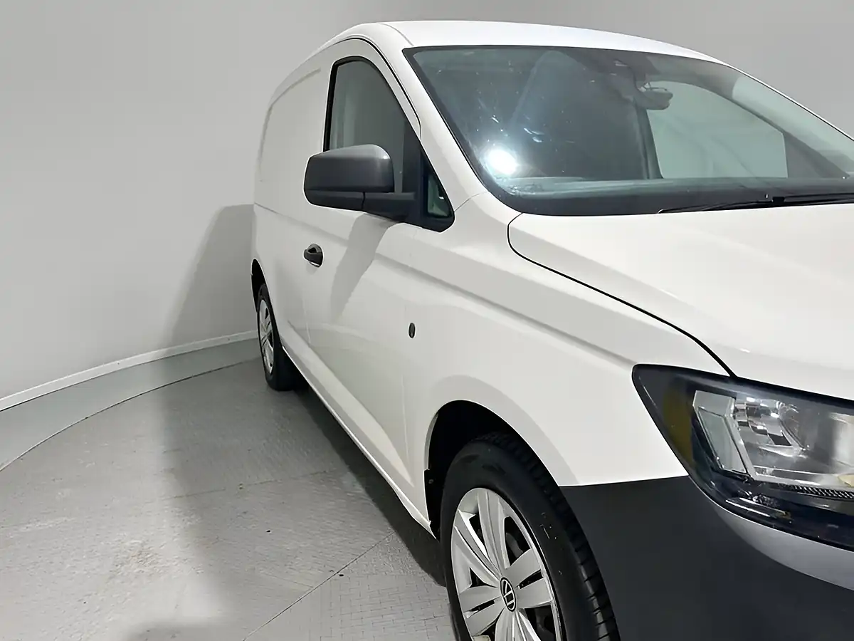 Used 2021 Volkswagen Caddy C20 Commerce White - Interior and Exterior details 13