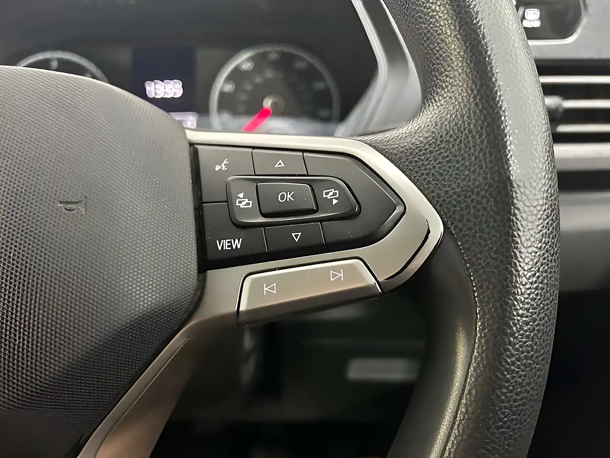 Used 2021 Volkswagen Caddy C20 Commerce White - Interior and Exterior details 18