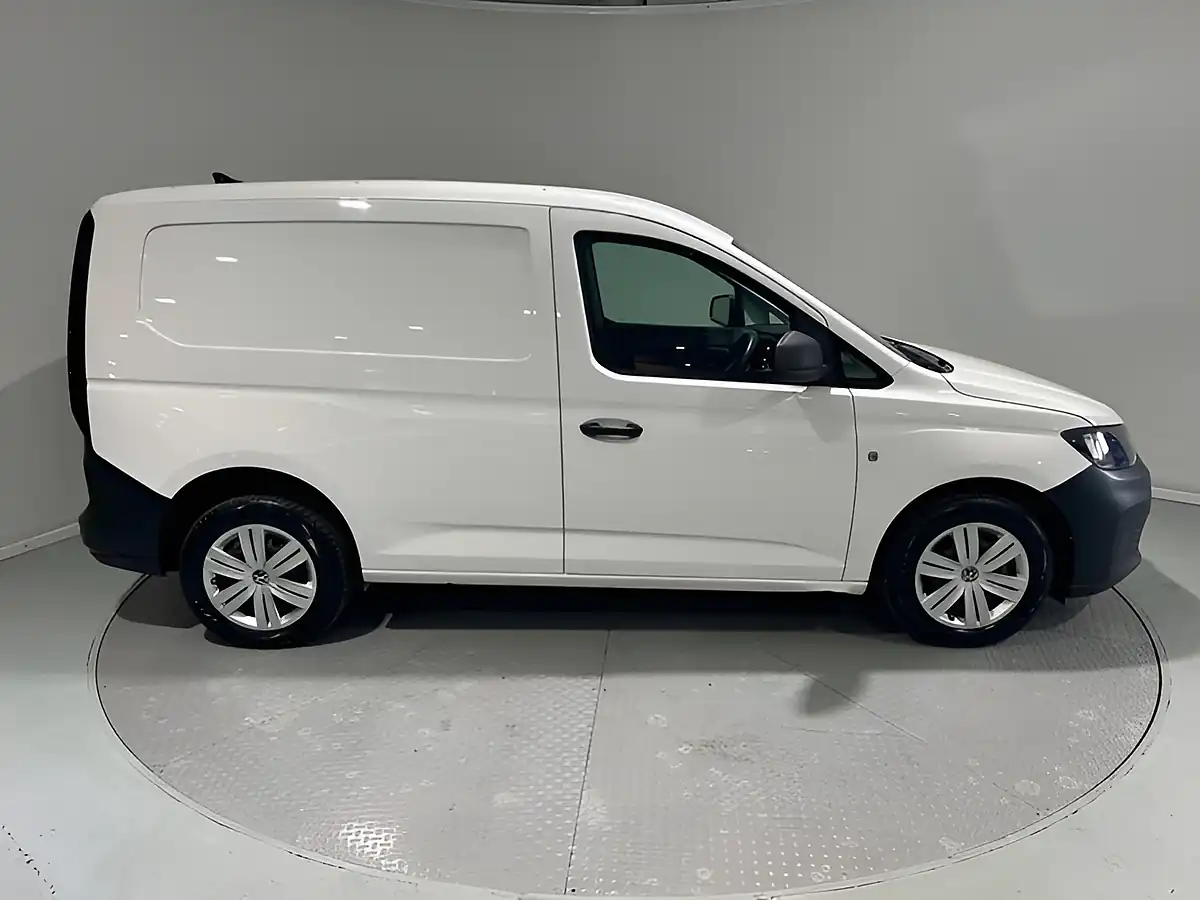 Used 2021 Volkswagen Caddy C20 Commerce White - Interior and Exterior details 6