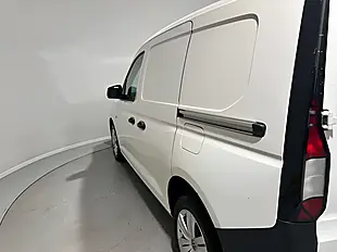 Used 2021 Volkswagen Caddy C20 Commerce White - Interior and Exterior details 9