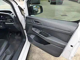 Used 2021 Volkswagen Caddy Commerce Van White - Interior and Exterior details 12