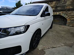 Used 2021 Volkswagen Caddy Commerce Van White - Interior and Exterior details 4