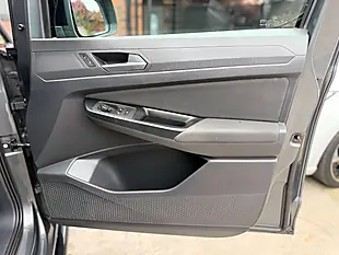 Used 2021 Volkswagen Caddy Life Grey - Interior and Exterior details 12