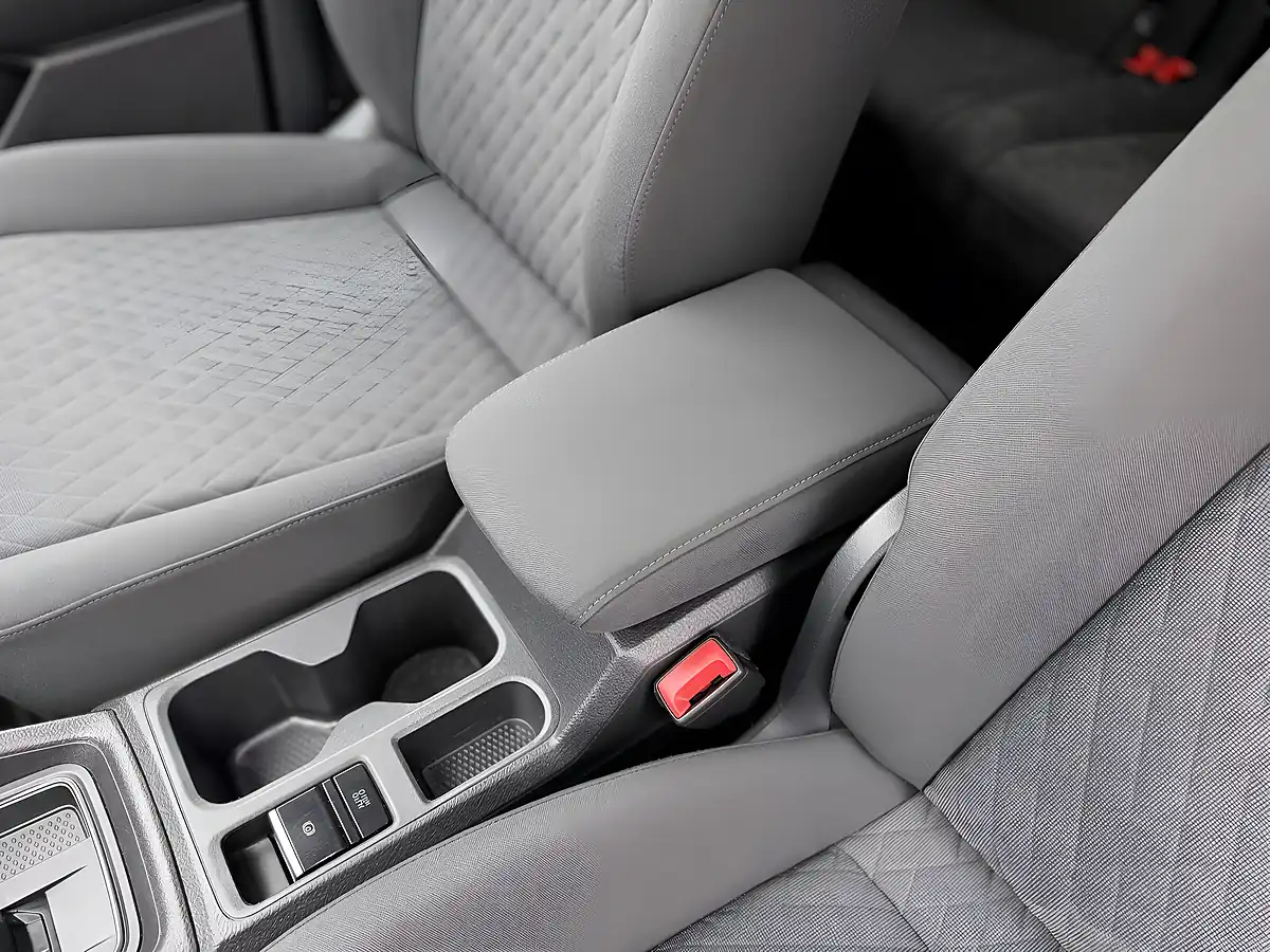 Used 2021 Volkswagen Caddy Life Grey - Interior and Exterior details 16