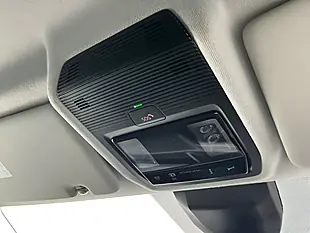 Used 2021 Volkswagen Caddy Maxi Commerce White - Interior and Exterior details 11