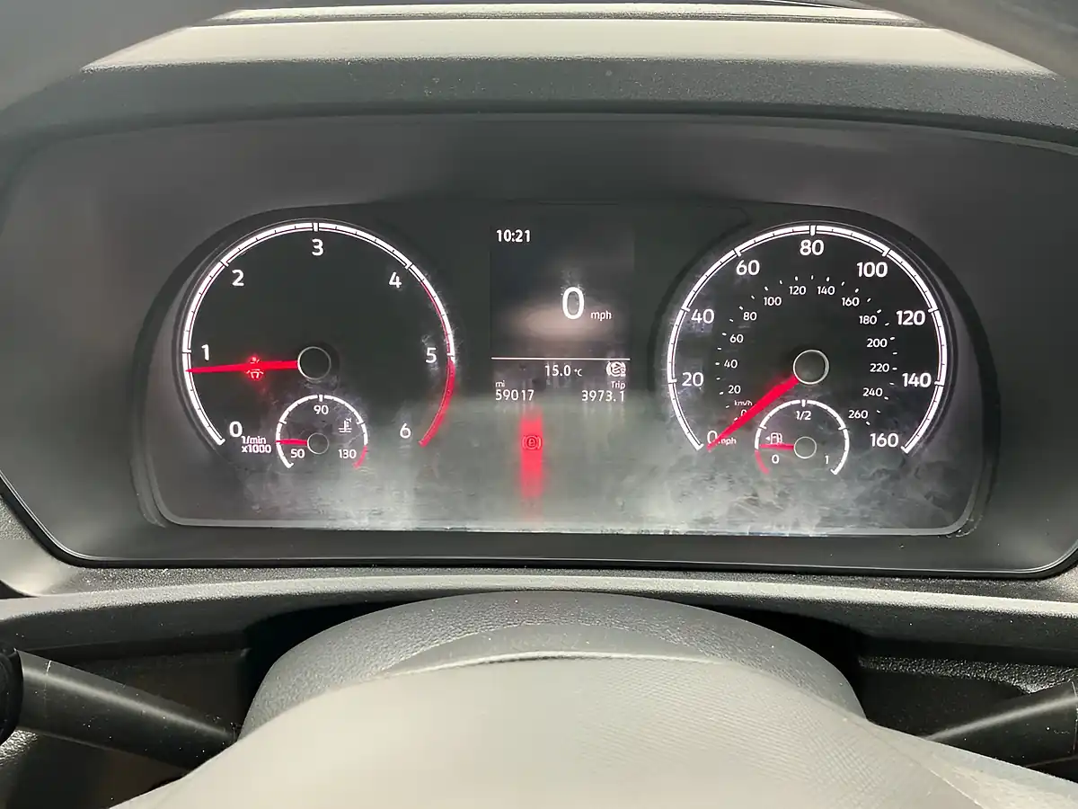 Used 2021 Volkswagen Caddy Maxi Commerce White - Interior and Exterior details 8