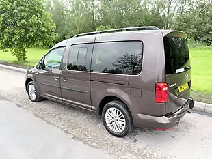 Used 2021 Volkswagen Caddy Maxi Life Brown - Interior and Exterior details 5