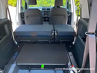 Used 2021 Volkswagen Caddy Maxi Life Silver - Interior and Exterior details 14
