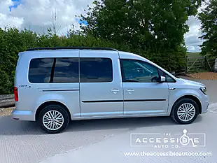 Used 2021 Volkswagen Caddy Maxi Life Silver - Interior and Exterior details 4