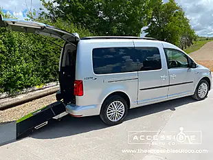 Used 2021 Volkswagen Caddy Maxi Life Silver - Interior and Exterior details 6