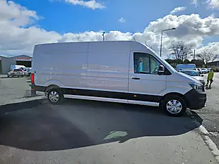 Used 2021 Volkswagen Crafter CR35 Lwb White - Interior and Exterior details 2