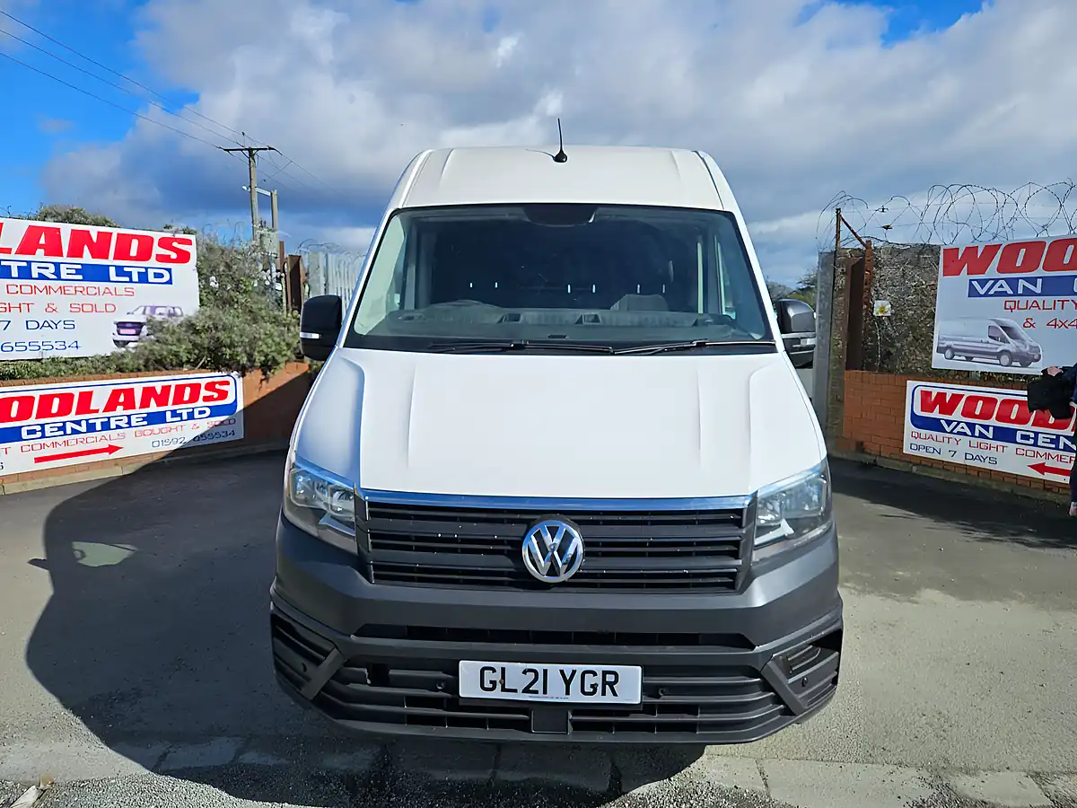 Used 2021 Volkswagen Crafter CR35 Lwb White - Interior and Exterior details 3