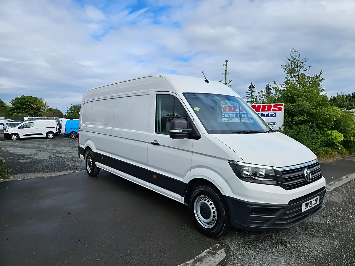 Used 2021 Volkswagen Crafter CR35 Trendline Lwb White - Front View