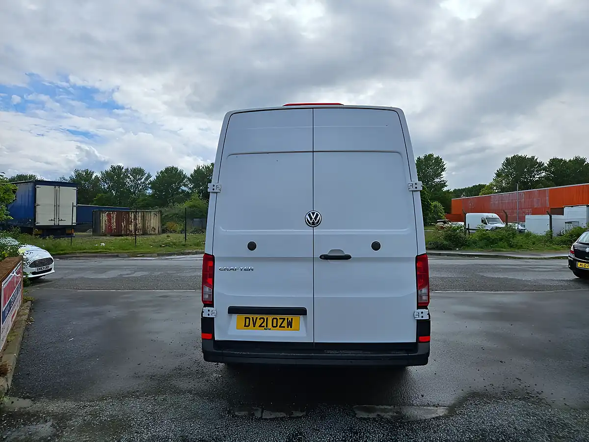 Used 2021 Volkswagen Crafter CR35 Trendline Lwb White - Interior and Exterior details 13