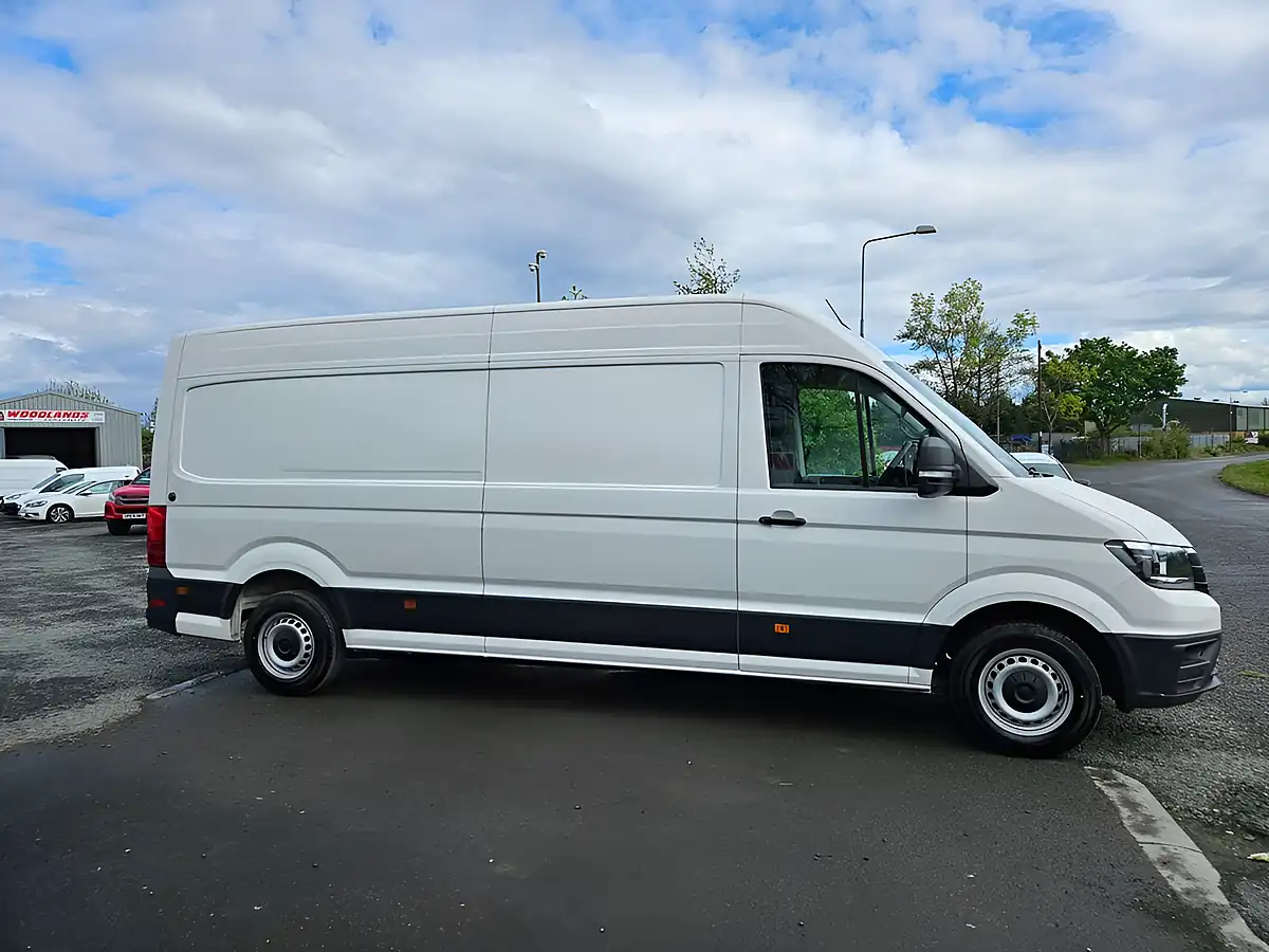 Used 2021 Volkswagen Crafter CR35 Trendline Lwb White - Interior and Exterior details 3