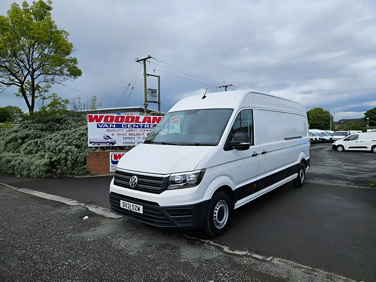 Used 2021 Volkswagen Crafter CR35 Trendline Lwb White - Interior and Exterior details 7